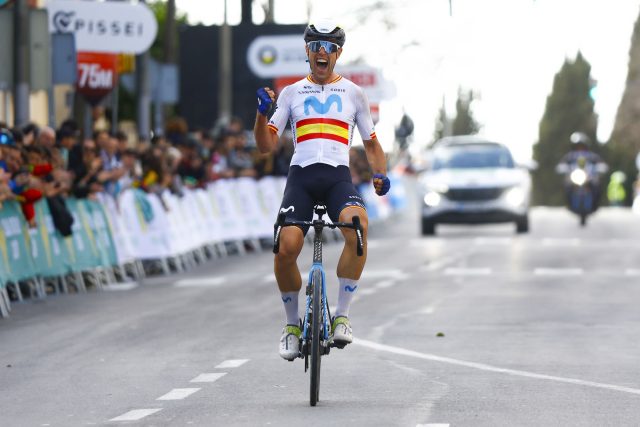 Movistar Team buscará revalidar el triunfo de Oier Lazkano en la Clásica Jaén Paraíso Interior 2024. Foto de Sprint Cycling Agency