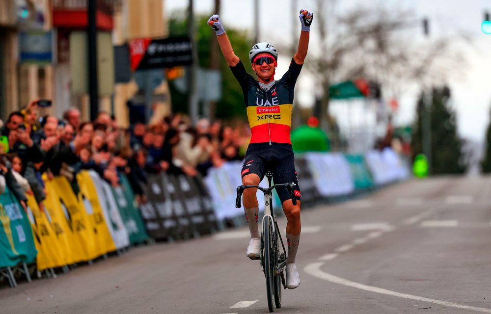 Tim Wellens salda su cuenta pendiente con Jaén